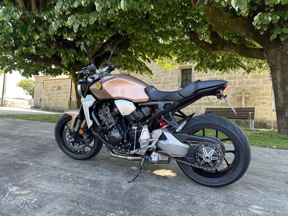 Honda CB1000R 7mil kms 2018 nacional