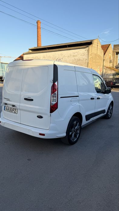 Ford Transit Connect 1.5 EcoBlue Automática