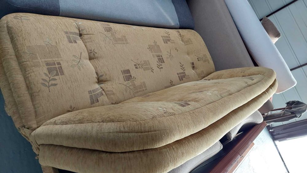 Wersalka - lóżko rozkładane