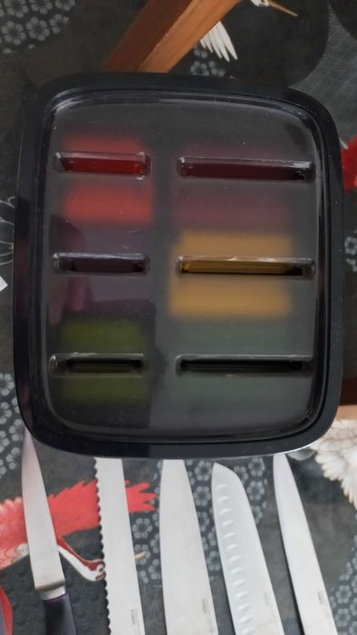 Vendo Bloco de Facas LockBlock preto da Joseph Joseph