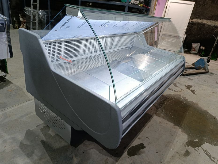 Холодильна вітрина Технохолод Невада