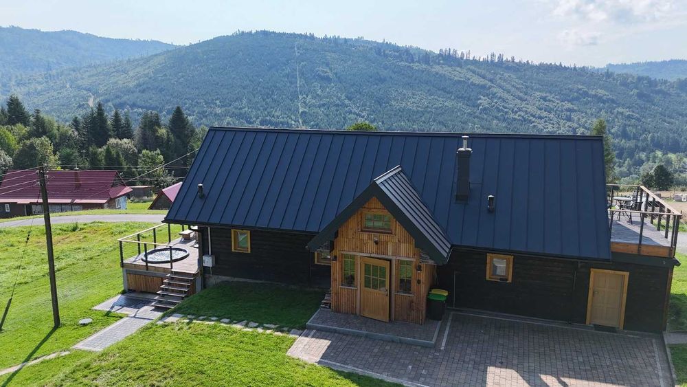 Dom Bacmańska Chata , kominek, jacuzzi, domek przy szlaku  Złatna Ujsoły Rajcza BESKIDY, noclegi w górach, wiejska chata