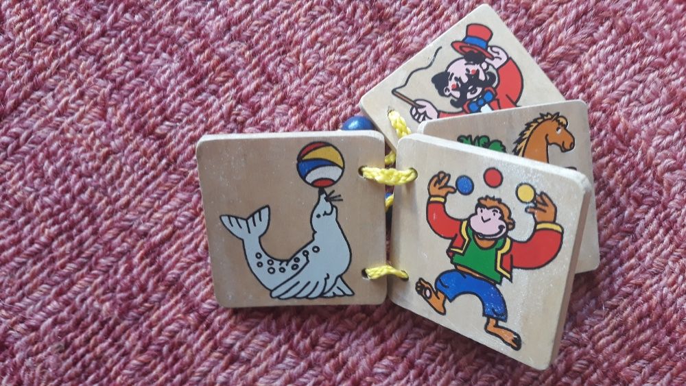 Brinquedo / Jogo em madeira