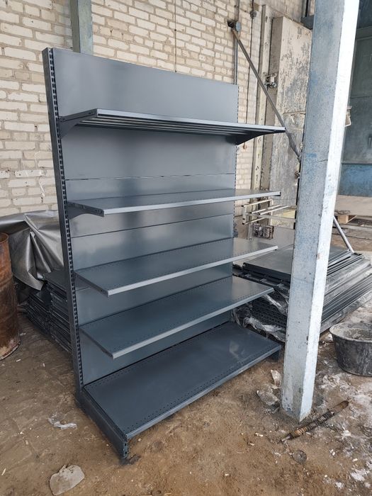 Продаж стелажів різних розмірів.