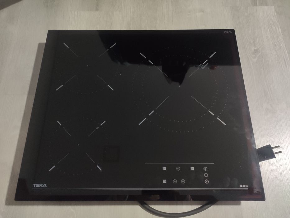 Placa TEKA Vitrocerâmica SEMI-NOVA