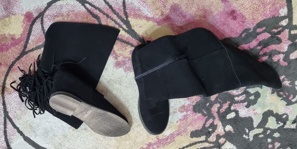 Muszkieterki z frędzlami