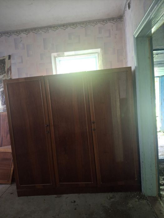 Продам будинок в с.Хомутець . Або на розбір.