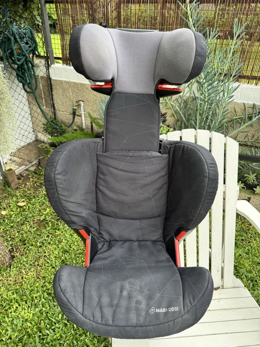 Cadeira auto bebé maxi cosi com isofix