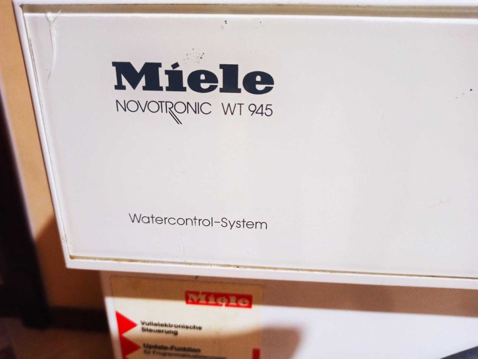 Пральна машина з сушкою MIELE