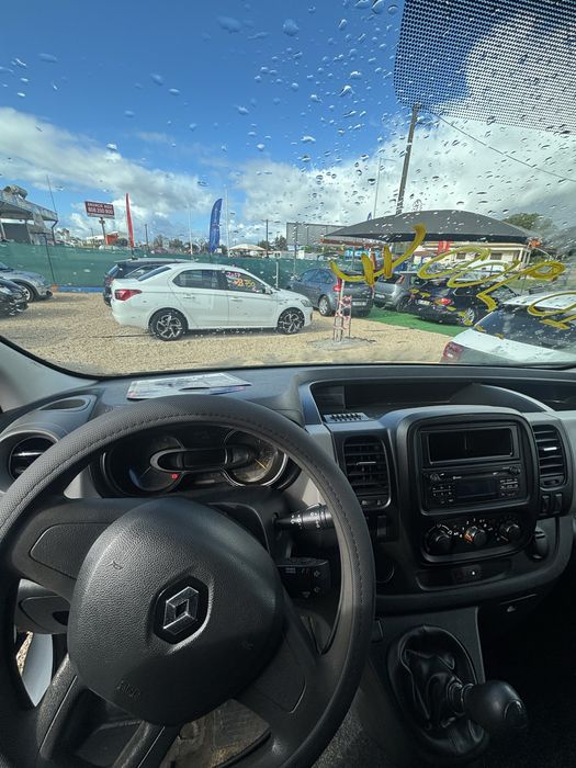 Renault Trafic 3 lugares Fibrada 2016