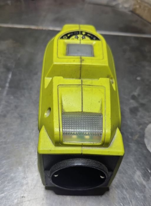 Przetwornica napięcia 18v 220v Ryobi inverter 150w