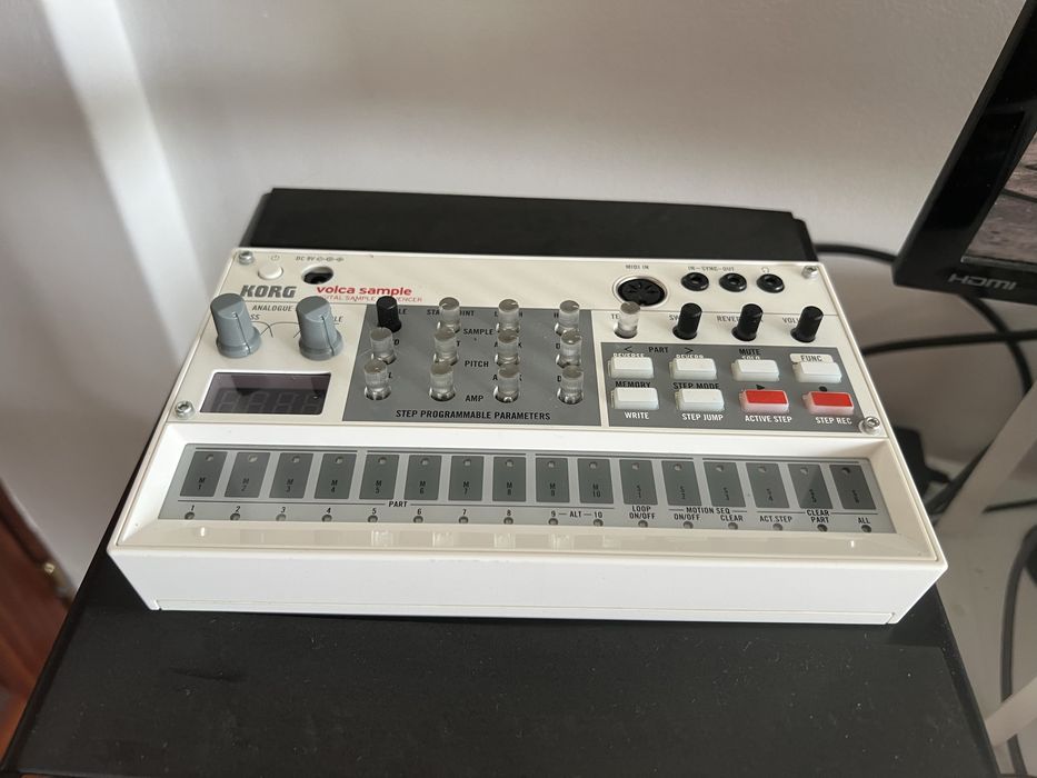 Korg Sampler (aceito troca)