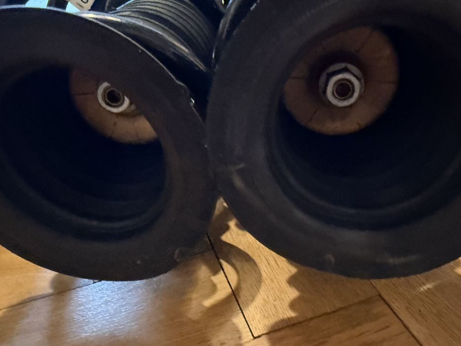 Amortyzatory BMW f20 f22 komplet 2019