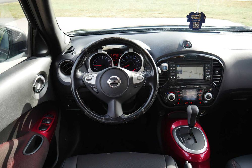 Nissan JUKE SL      2015