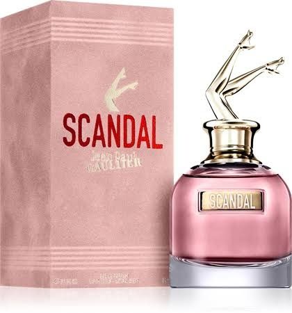 Perfumy w ponumerowanych butelkach