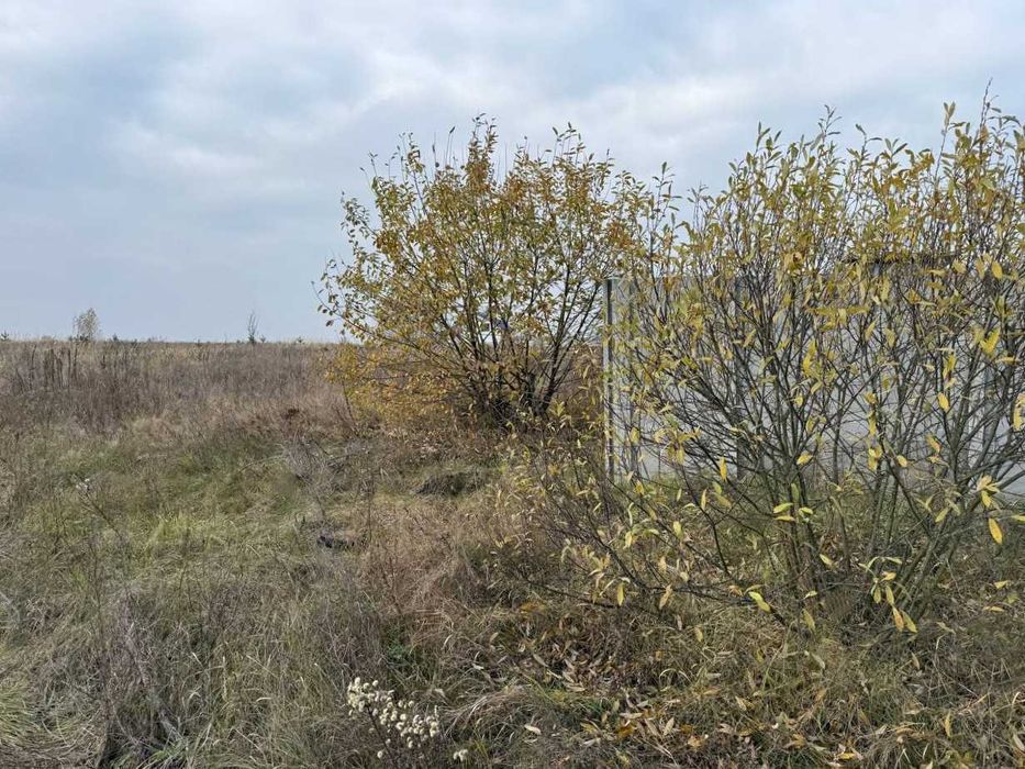 Продаж ділянки 27,5сот під забудову.Двохфасадна.Ліс.Світло поруч.ID:41