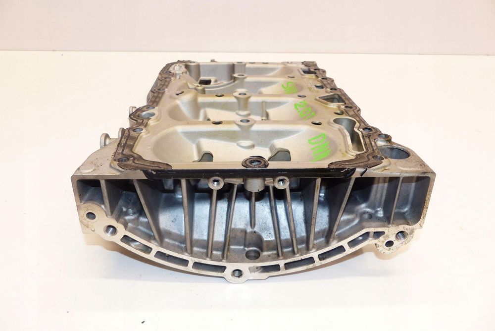 skoda - podstawa miski olejowej 06k103603de 2.0 tsi dnn