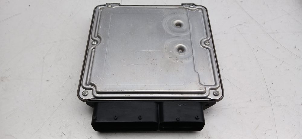 Centralina motor / ECU VOLKSWAGEN Touran (1T)
