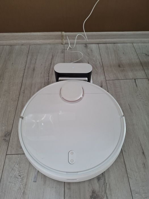 Robot sprzatajacy xiaomi vacuum Mop-p