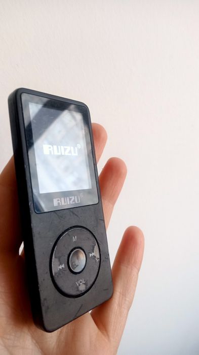 Ruizu X02 на ремонт/запчастини