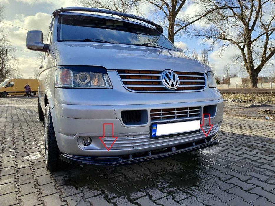 Volkswagen T5 Caravelle 2004-2010 рр. Передня лип накладка (ABS)