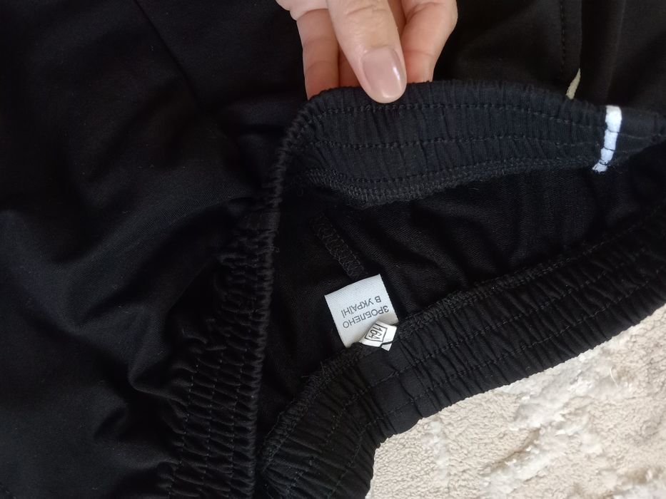 Спортивний костюм для хлопчика, підлітка. В ідеальному стані, як новий