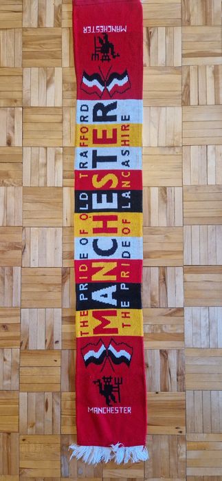 Szalik kolekcjonerski Manchester United