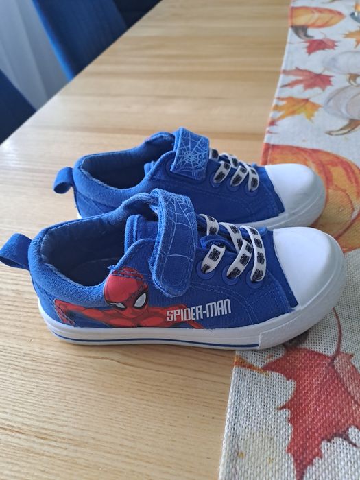 Trampki chłopięce 26