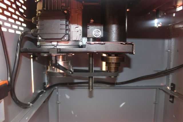 Фрезерний верстат по дереву Holzmann FS 160L фрезер