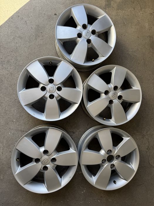 Felgi aluminiowe KIA 15x5.5J ET 46