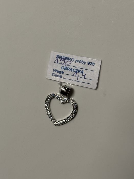 Zawieszka w ksztalcie serca