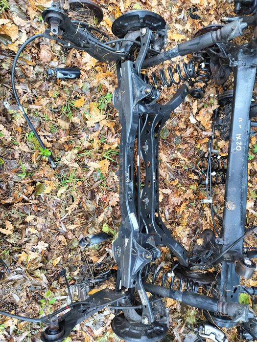 Belka zawieszenie tył kia ceed Hyundai i30 iii 17-  oś tylna