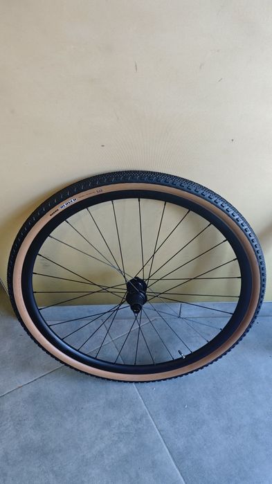 Sprzedam koła Gravel