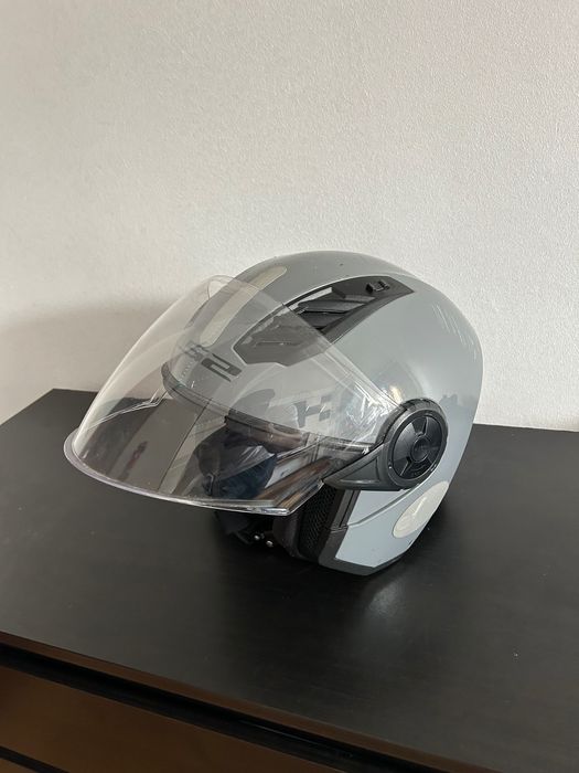 Capacete LS2 AirFlow II