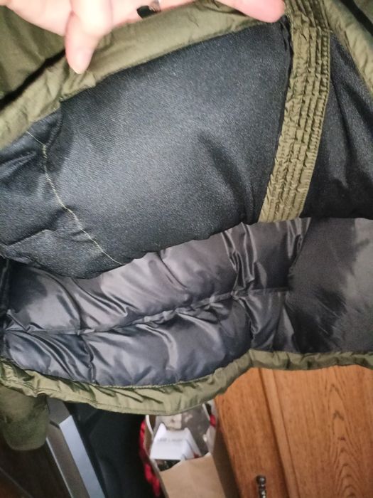 Зимова куртка Pull and Bear 800 грн. Пуховики та зимові куртки Київ