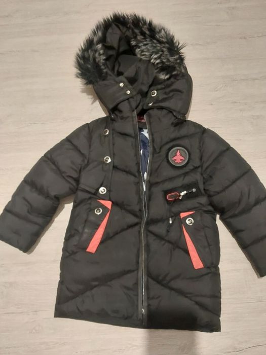 Куртка на хлопчика 4-5 років