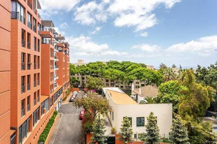 Apartamento T1 em São Martinho - Excelente Localização