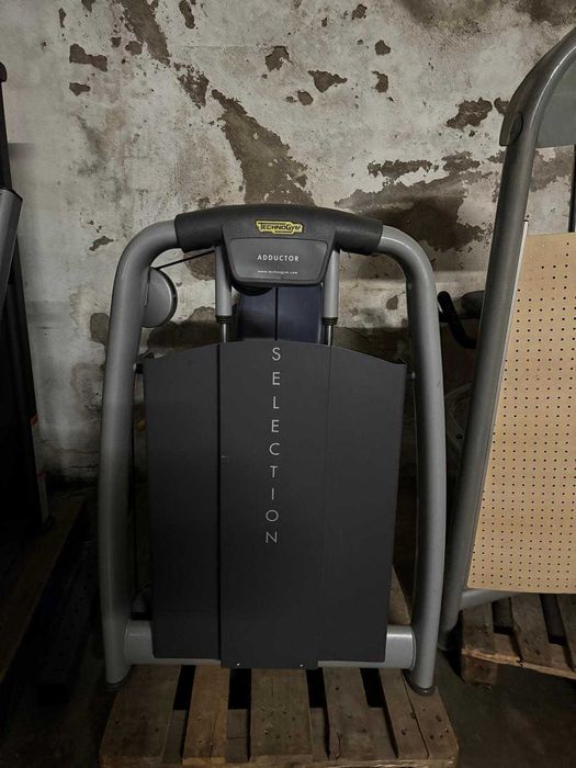 Adutora technogym usada