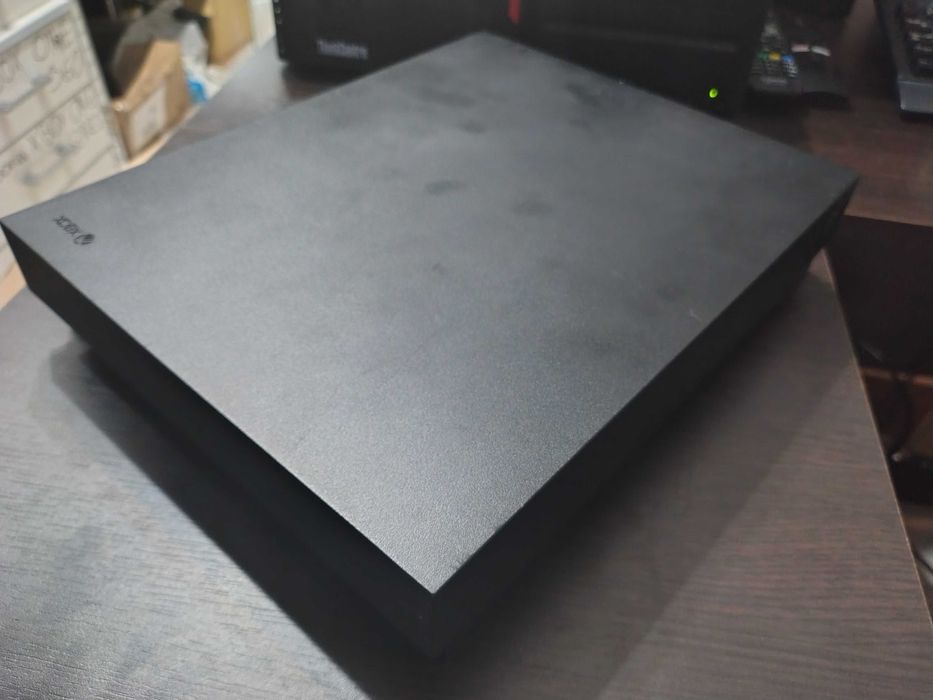 Konsola Xbox One X 1 TB czarny