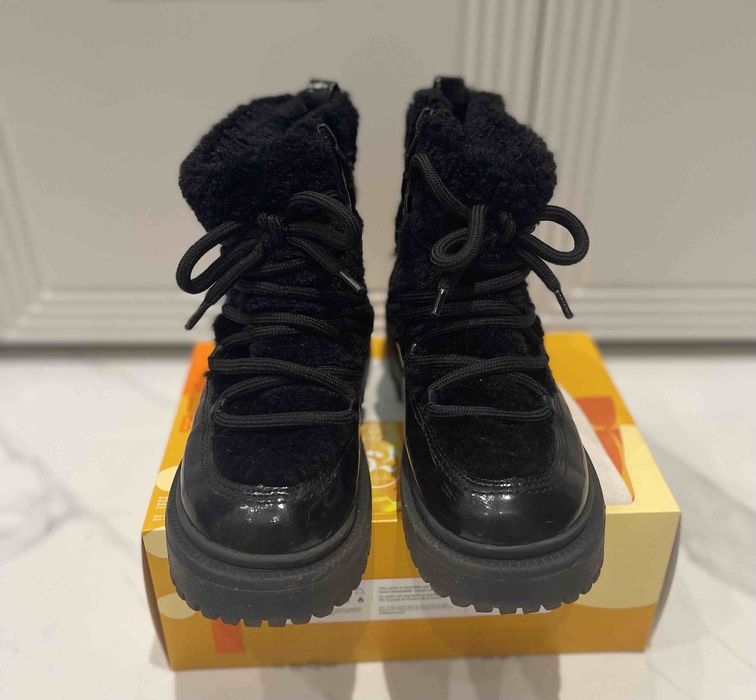 Зимове взуття для дівчинки Zara