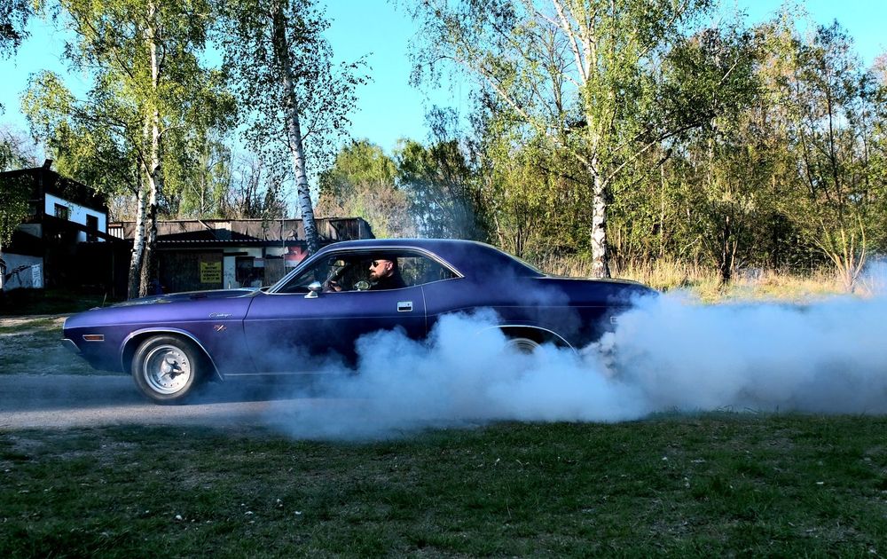 Dodge Challenger DODGE CHALLENGER R/T 7,2 Magnum Crazy Plum