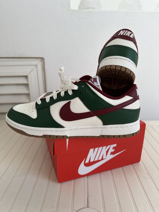 Nike Dunk Low “Gorge Green”