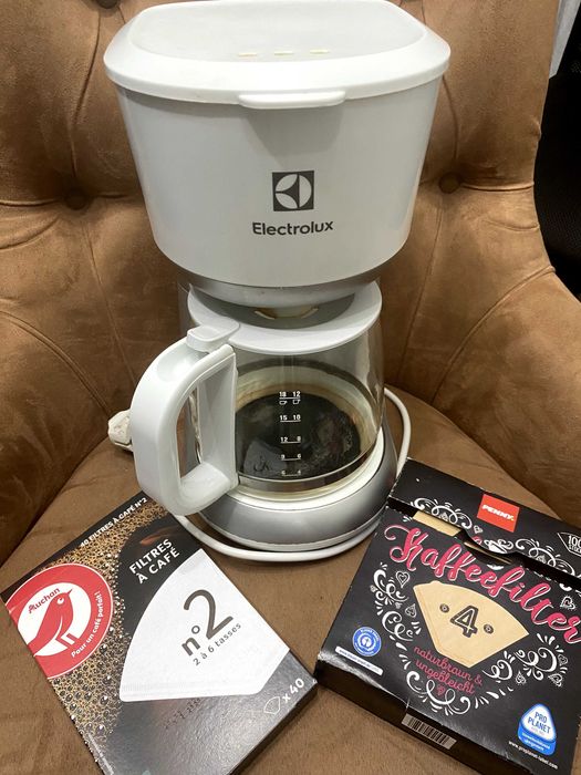 Крапельна кавоварка ELECTROLUX EKF3330