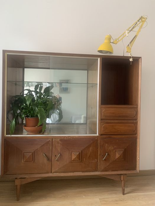 Cristaleira vintage