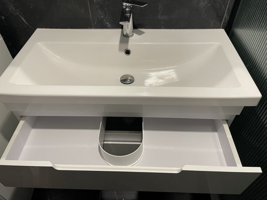 Умивальник з тумбою