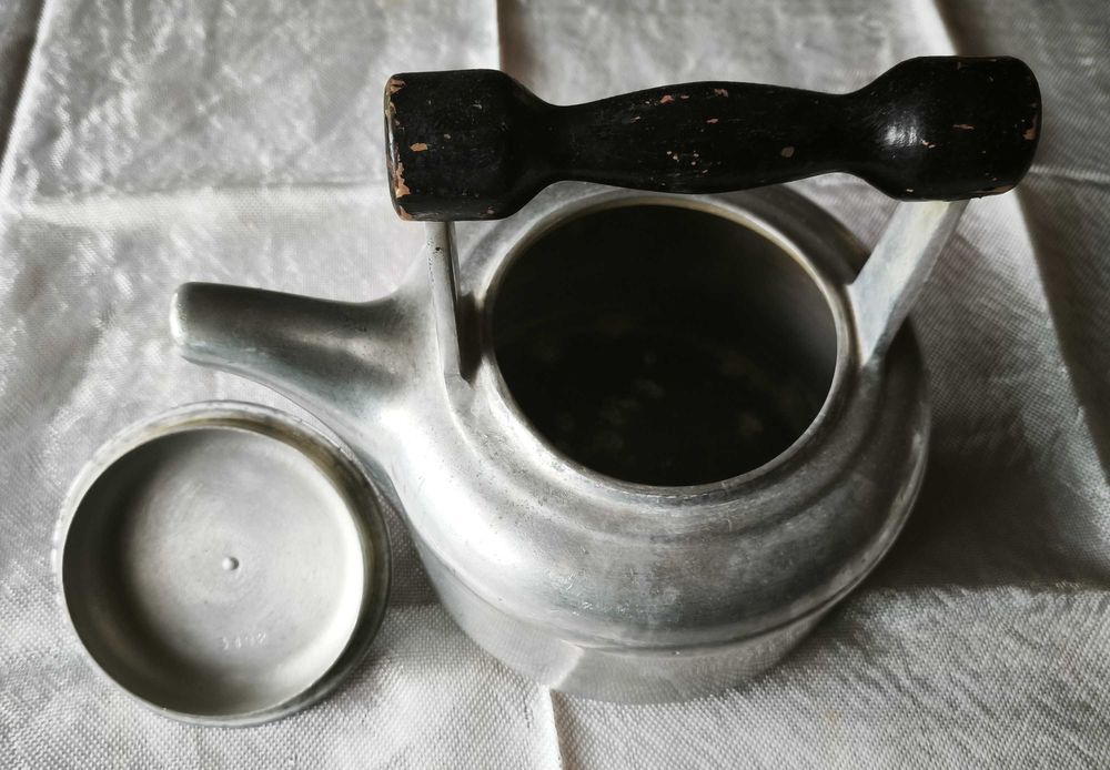 Chaleira antiga em alumínio fundido - Alba nº2