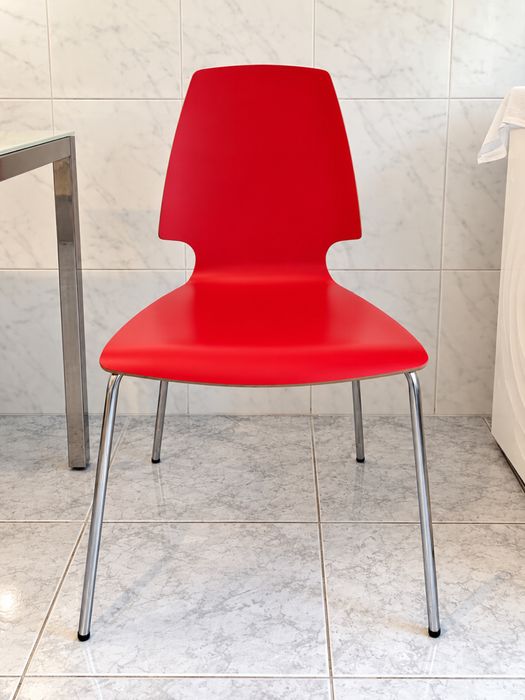 Mesa IKEA TORSBY + 4 cadeiras IKEA VILMAR