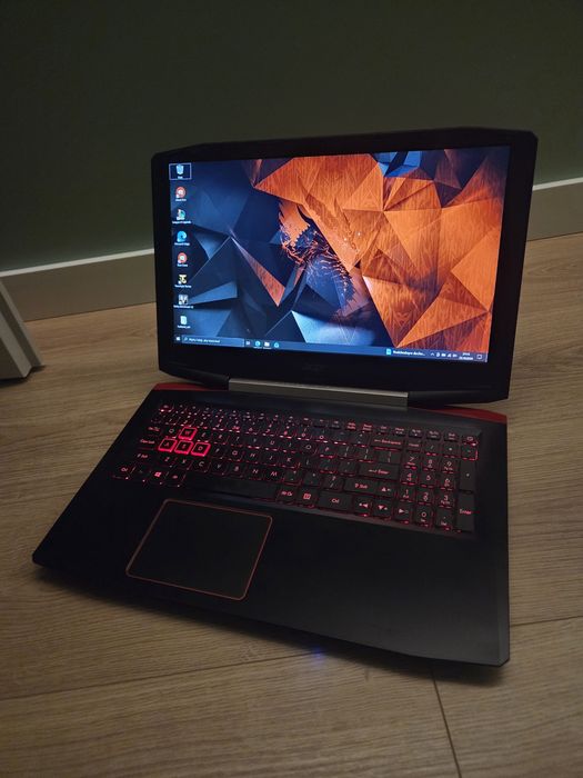 Laptop do gier Gamingowy Acer Aspire VX Intel Core i5 16GB Ram GTX 1050 256gb SSD dobra bateria
