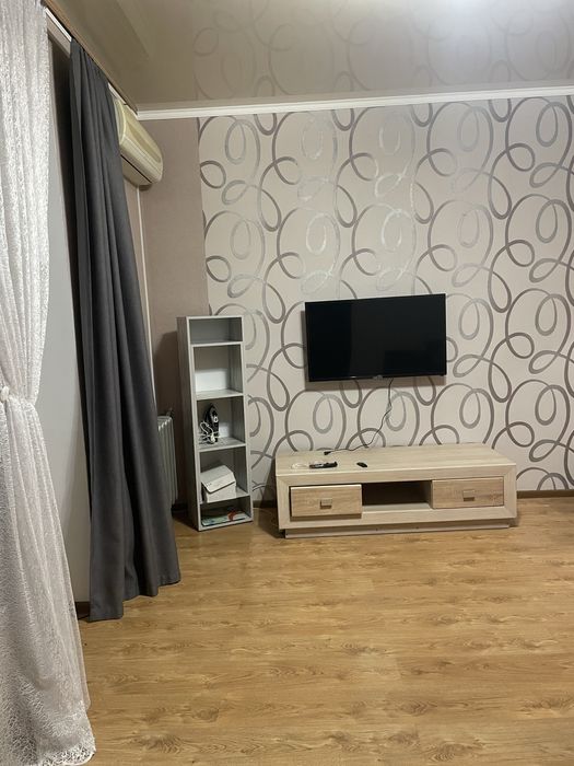 Здається 2-х кімнатна квартира подобово