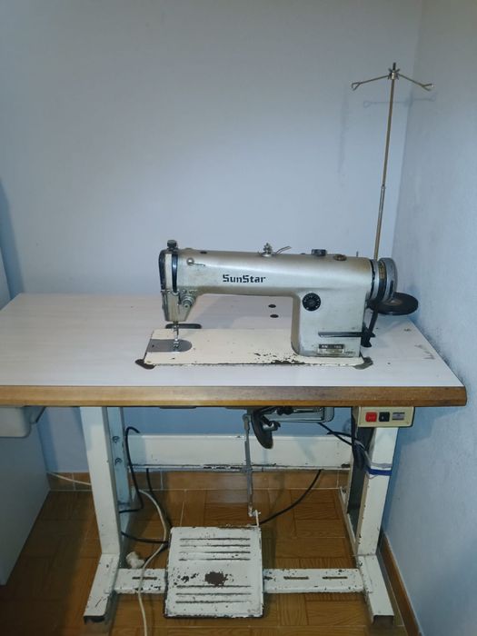 Maquina de costura industrial usada SunStar